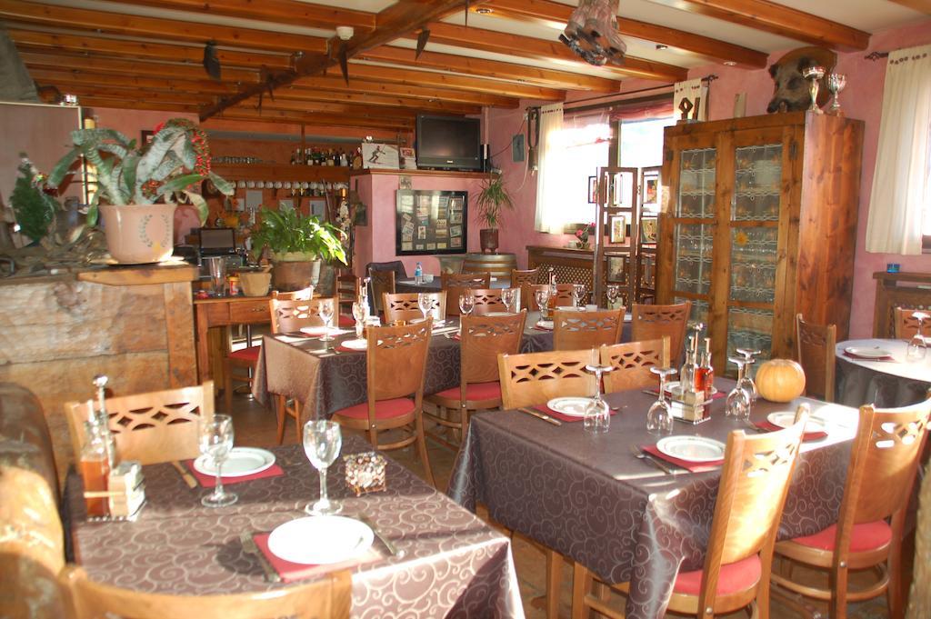 Casa Rural Restaurant Borda Patxeta กานีโญ ภายนอก รูปภาพ